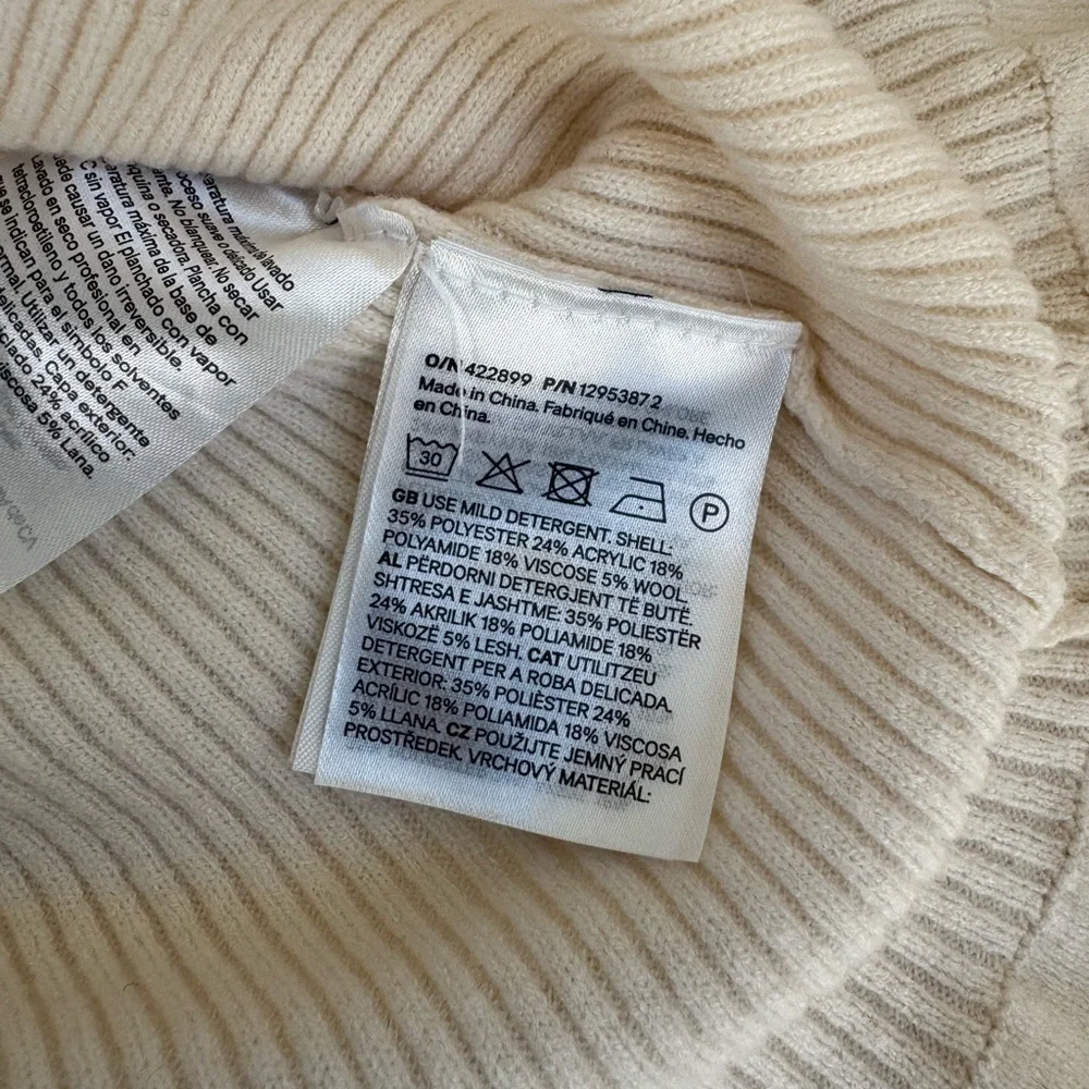 H&M Cream Ruffle-Trimmed Rib-Knit Cardigan - Picture 4 of 4